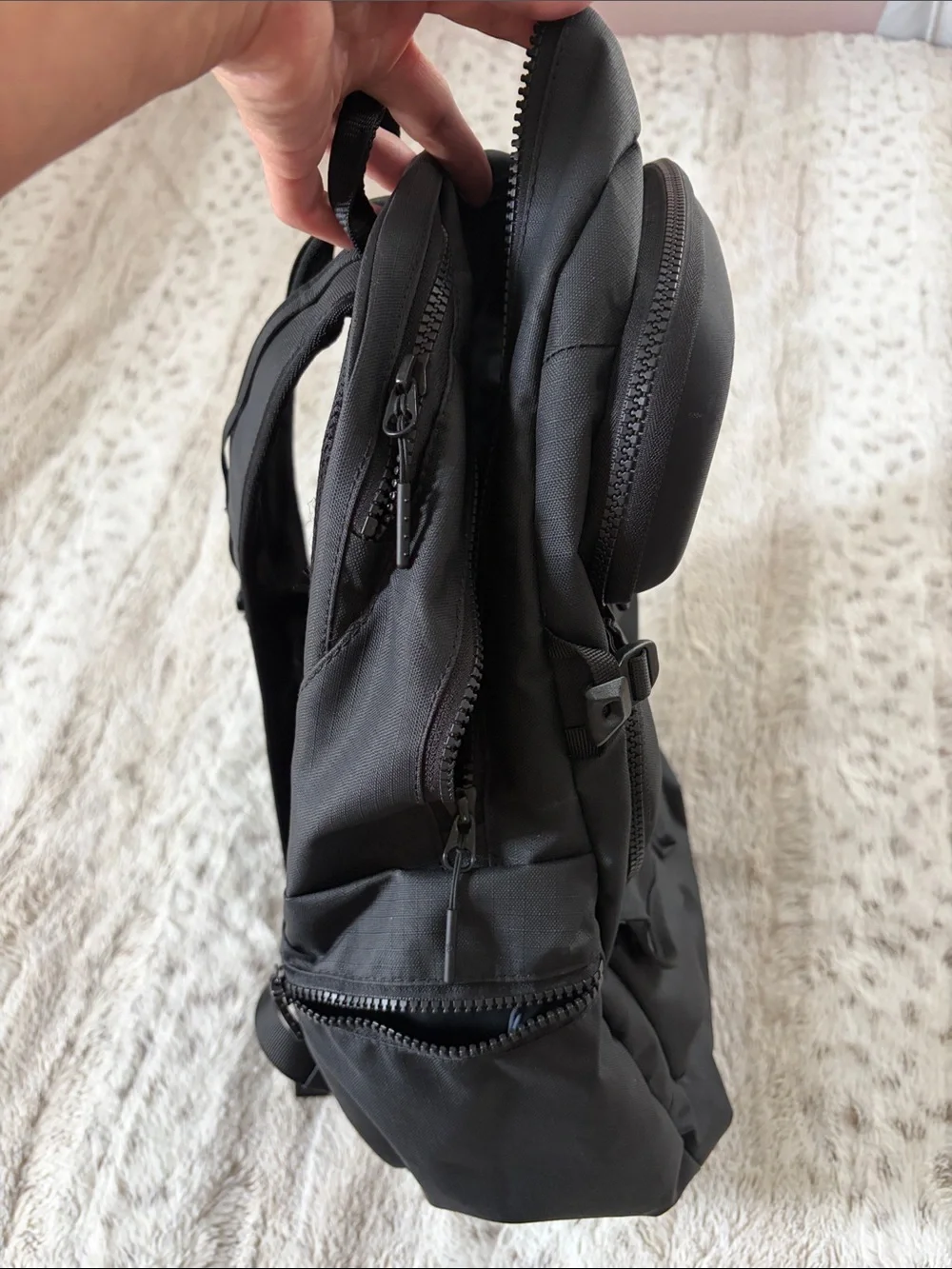 lululemon athletica Men's Black Utility Backpack - Multiple Pockets